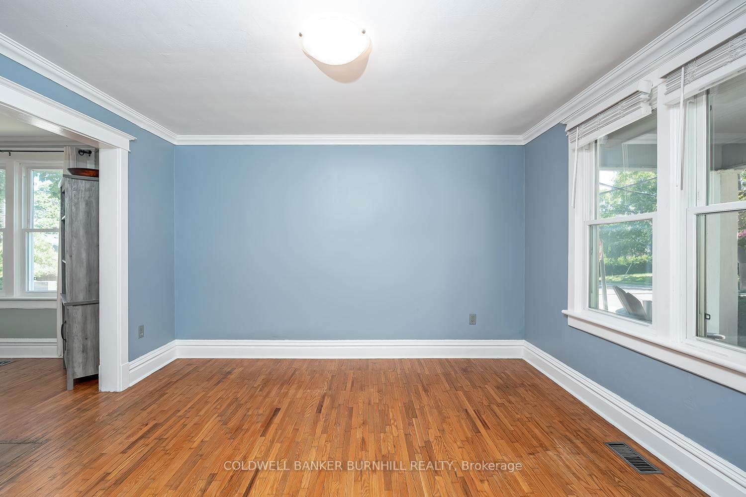 Photo 22 of 20 Wardrope Avenue, Hamilton, Stoney Creek — HOMEH
