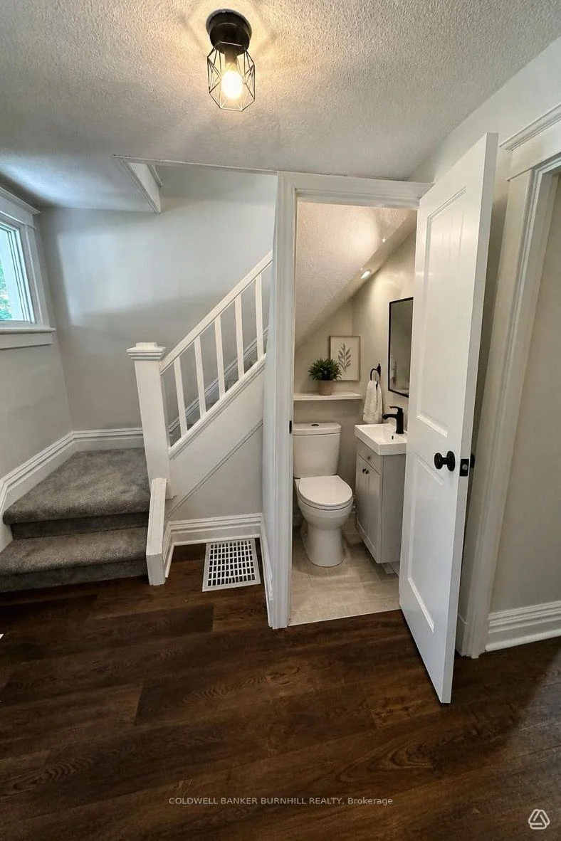 Photo 11 of 20 Wardrope Avenue, Hamilton, Stoney Creek — HOMEH