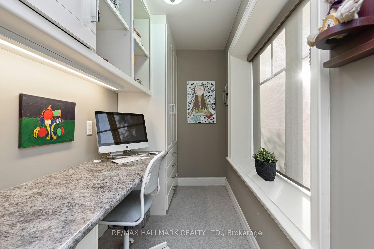 Photo 23 of 25 Queensborough Crescent, Etobicoke, Willowridge-Martingrove-Richview — HOMEH