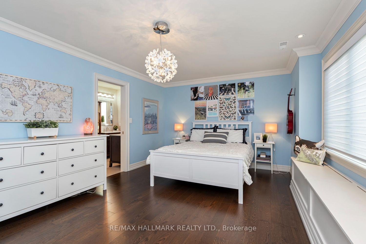 Photo 26 of 25 Queensborough Crescent, Etobicoke, Willowridge-Martingrove-Richview — HOMEH
