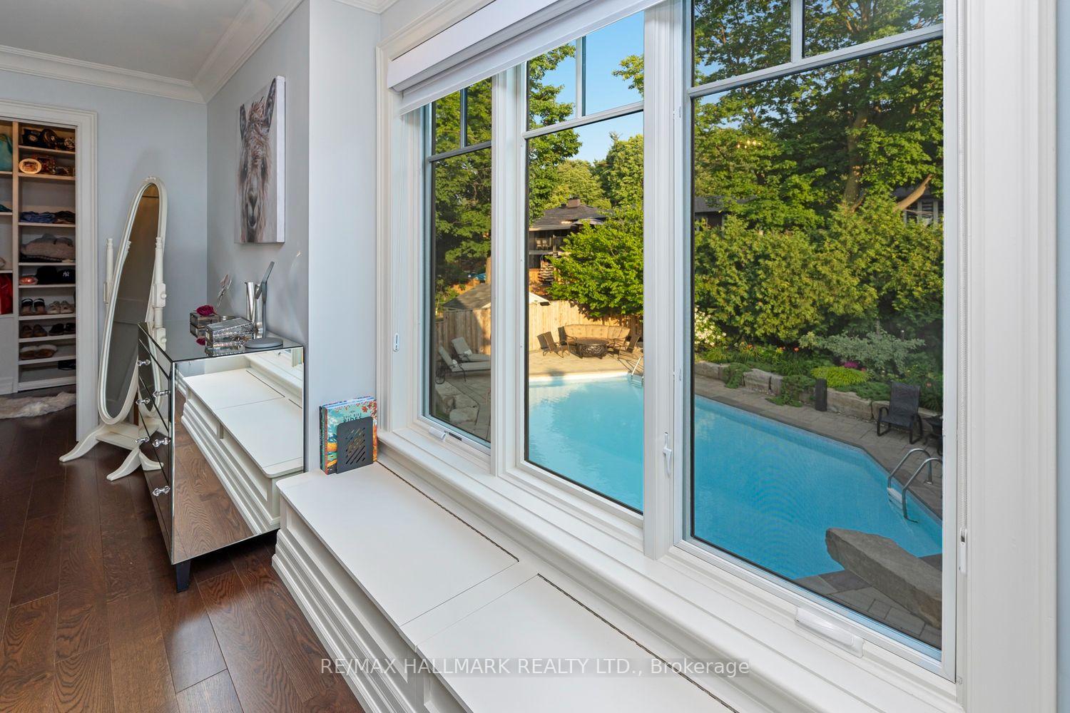 Photo 29 of 25 Queensborough Crescent, Etobicoke, Willowridge-Martingrove-Richview — HOMEH