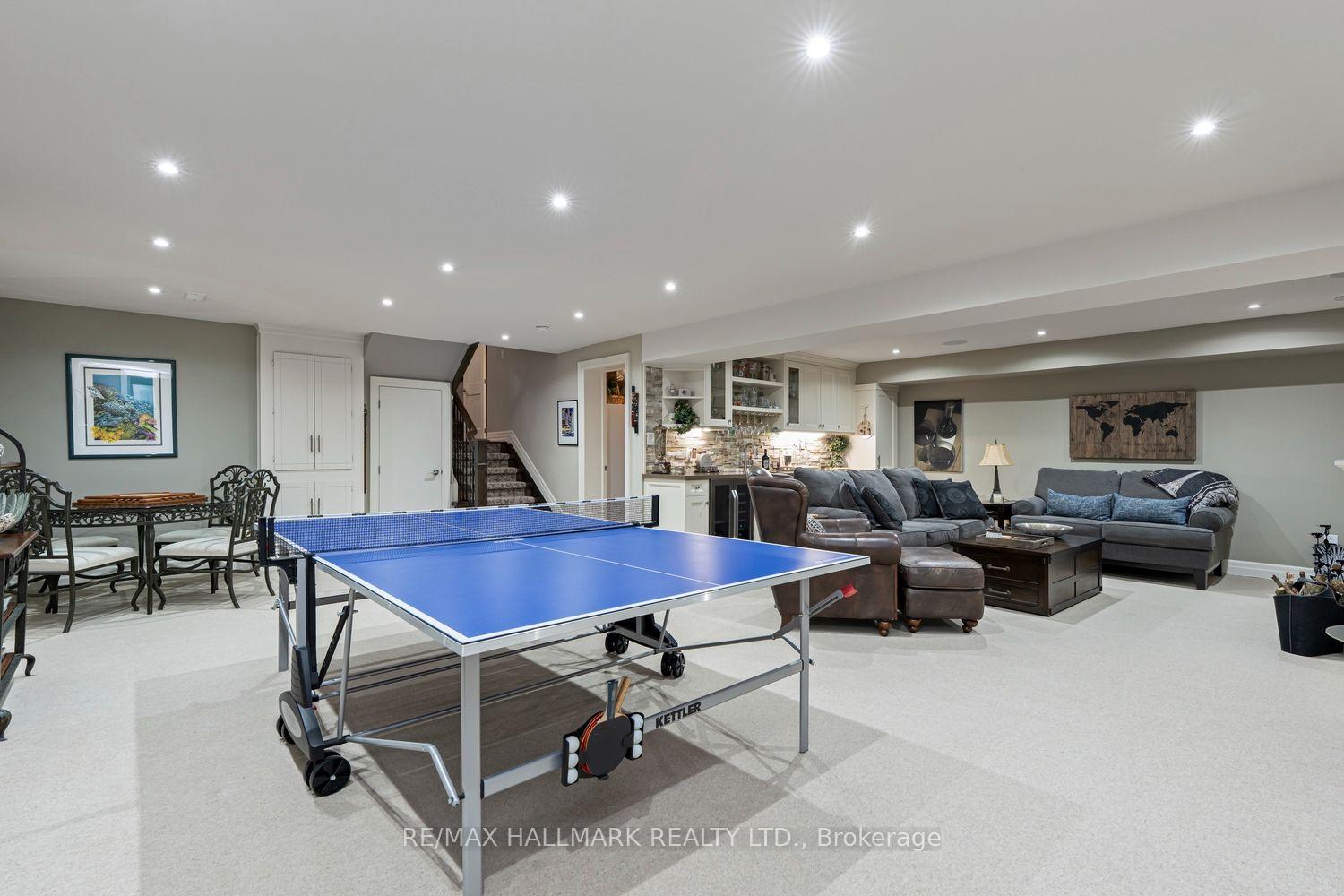 Photo 36 of 25 Queensborough Crescent, Etobicoke, Willowridge-Martingrove-Richview — HOMEH