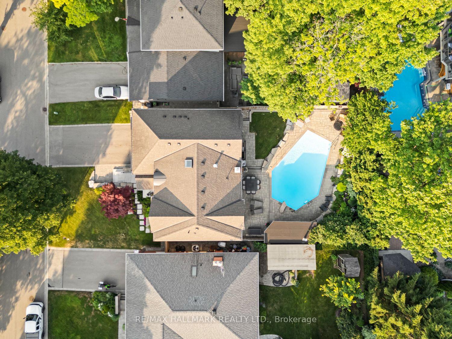 Photo 44 of 25 Queensborough Crescent, Etobicoke, Willowridge-Martingrove-Richview — HOMEH