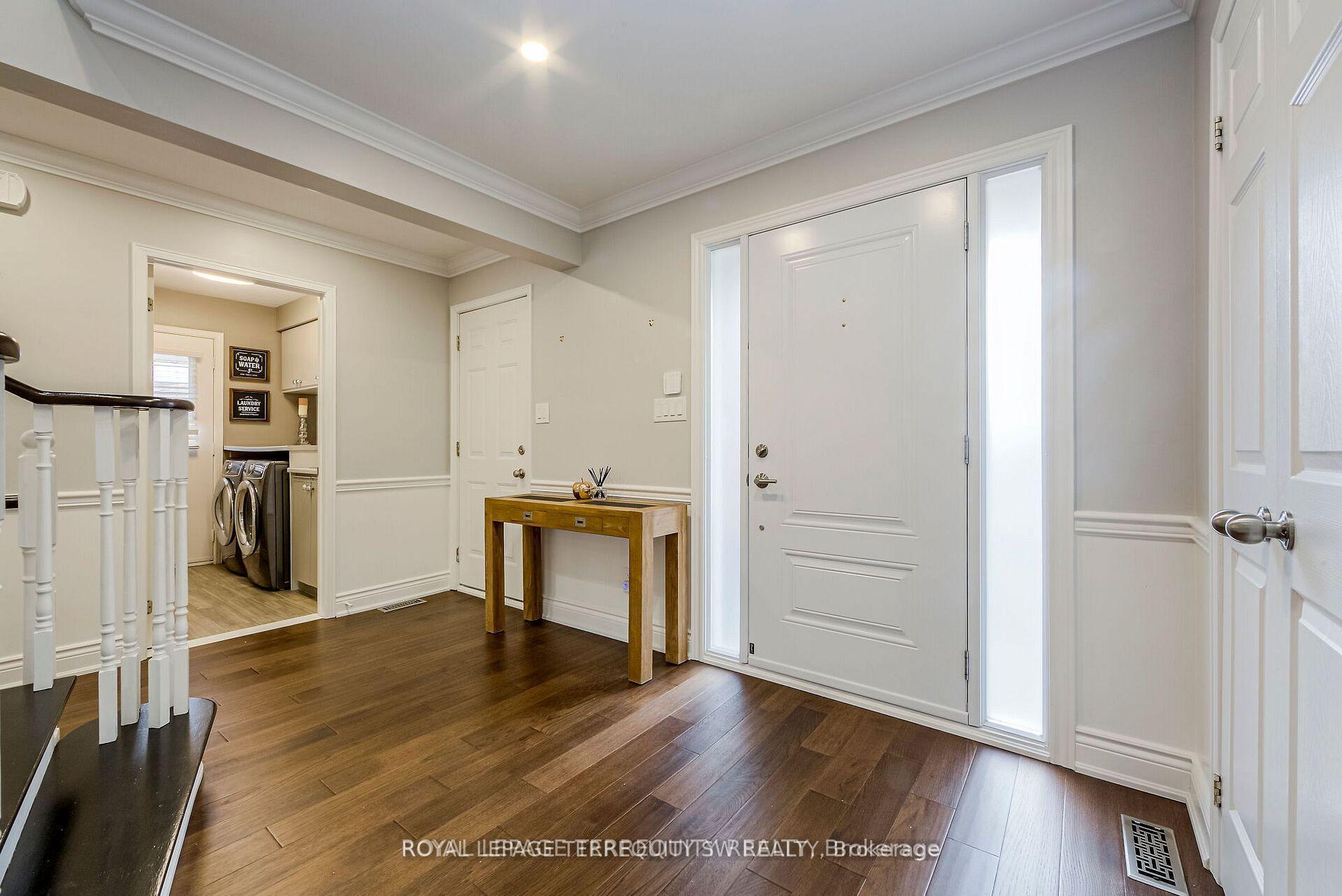 Photo 5 of 2025 Parklane Crescent, Burlington, Rose — HOMEH