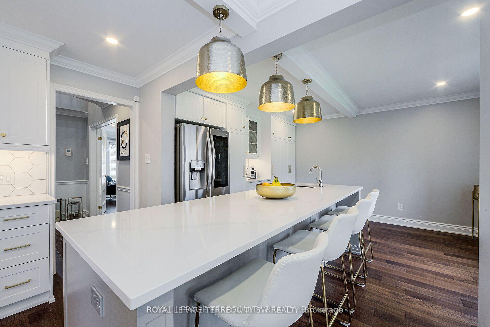 Photo 15 of 2025 Parklane Crescent, Burlington, Rose — HOMEH
