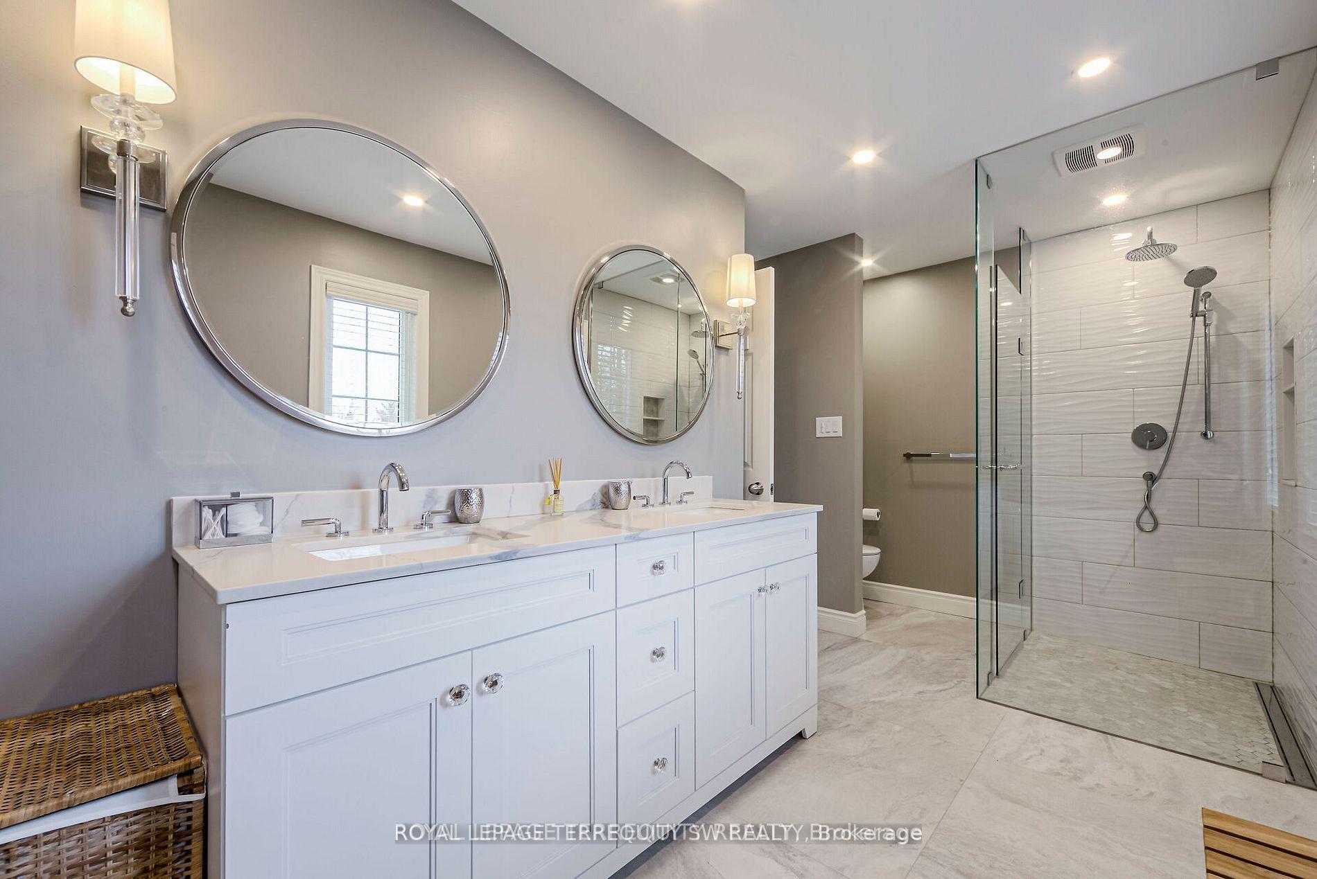 Photo 25 of 2025 Parklane Crescent, Burlington, Rose — HOMEH