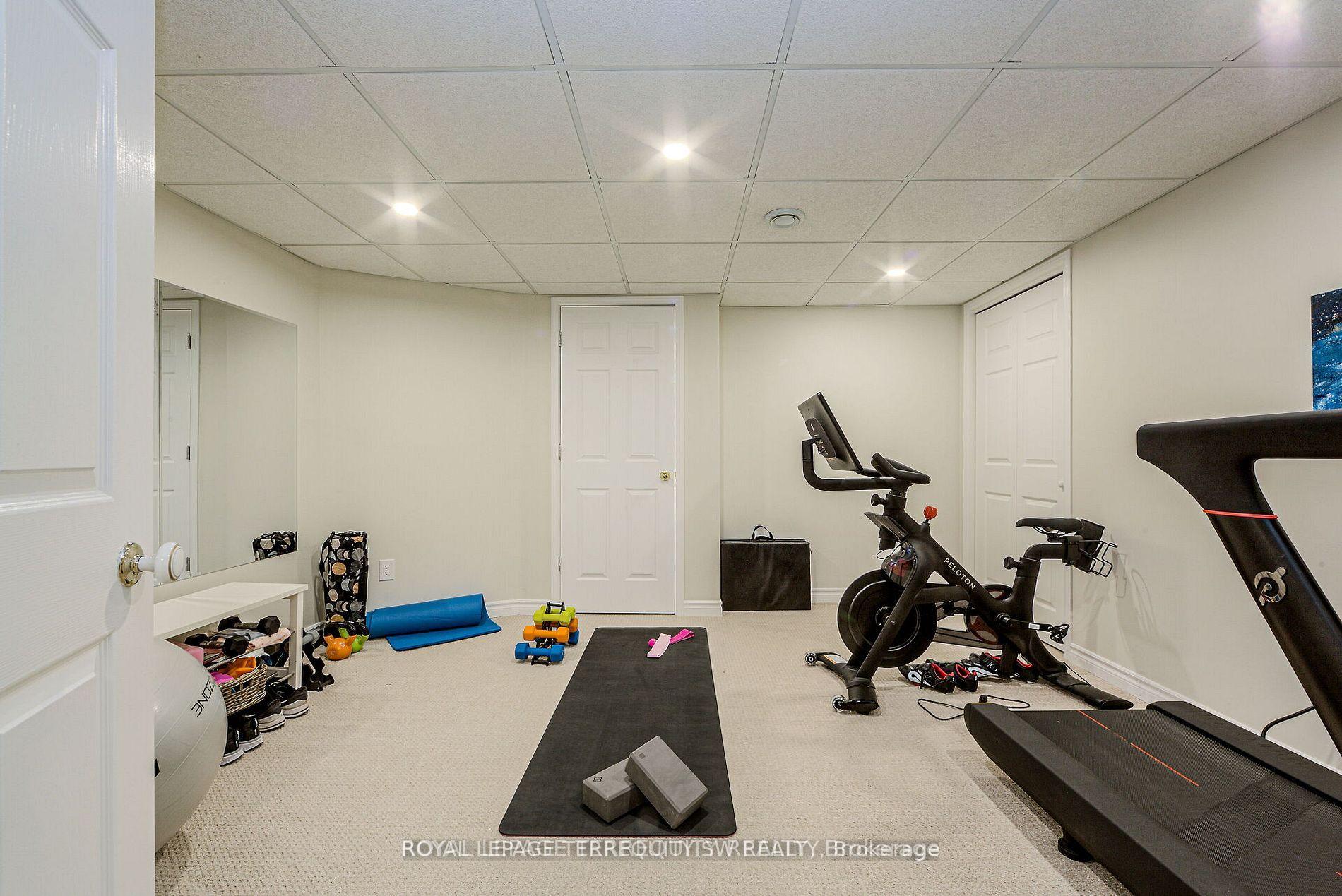 Photo 42 of 2025 Parklane Crescent, Burlington, Rose — HOMEH