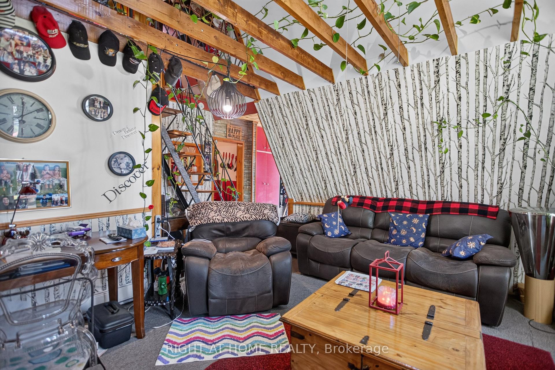 Photo 15 of 3612 Imperial Road, Malahide, Rural Malahide — HOMEH