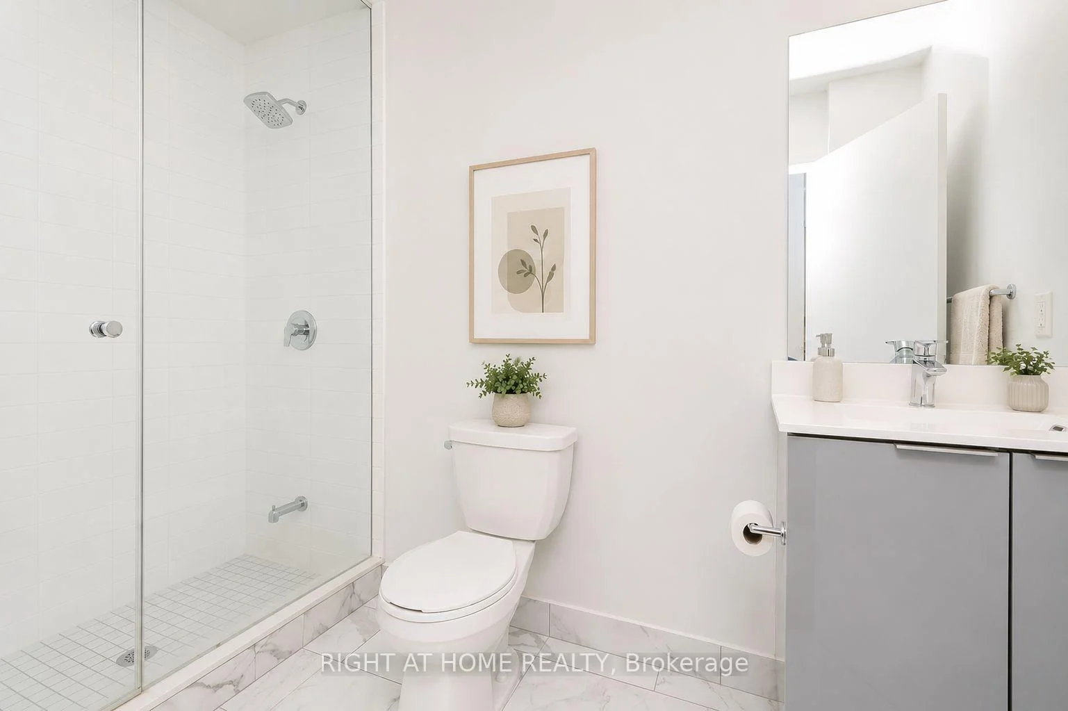 Photo 16 of Unit LPH02B, 20 Shore Breeze Drive, Etobicoke, Mimico — HOMEH