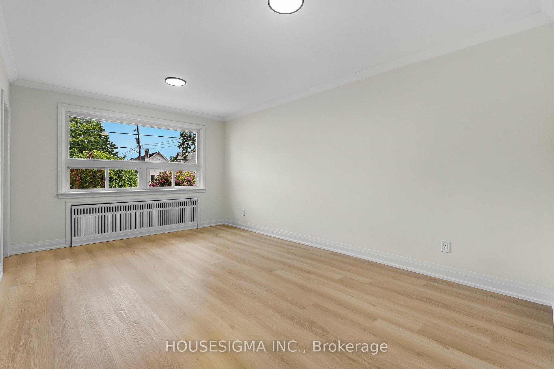 Photo 10 of 45 Albert Street, Welland, Welland Downtown — HOMEH