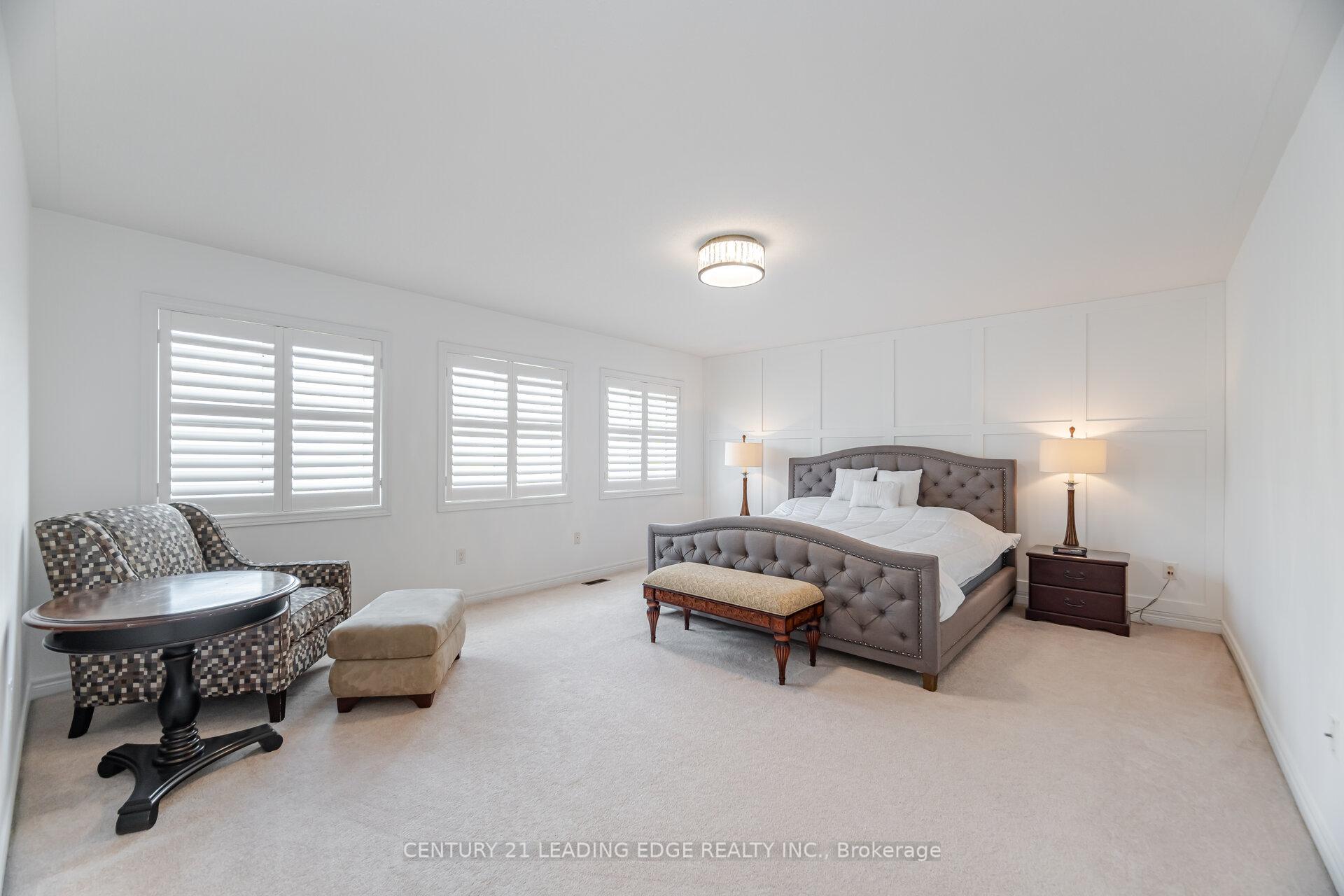 Photo 16 of 34 Royal Links Circle, Brampton, Vales of Castlemore North — HOMEH