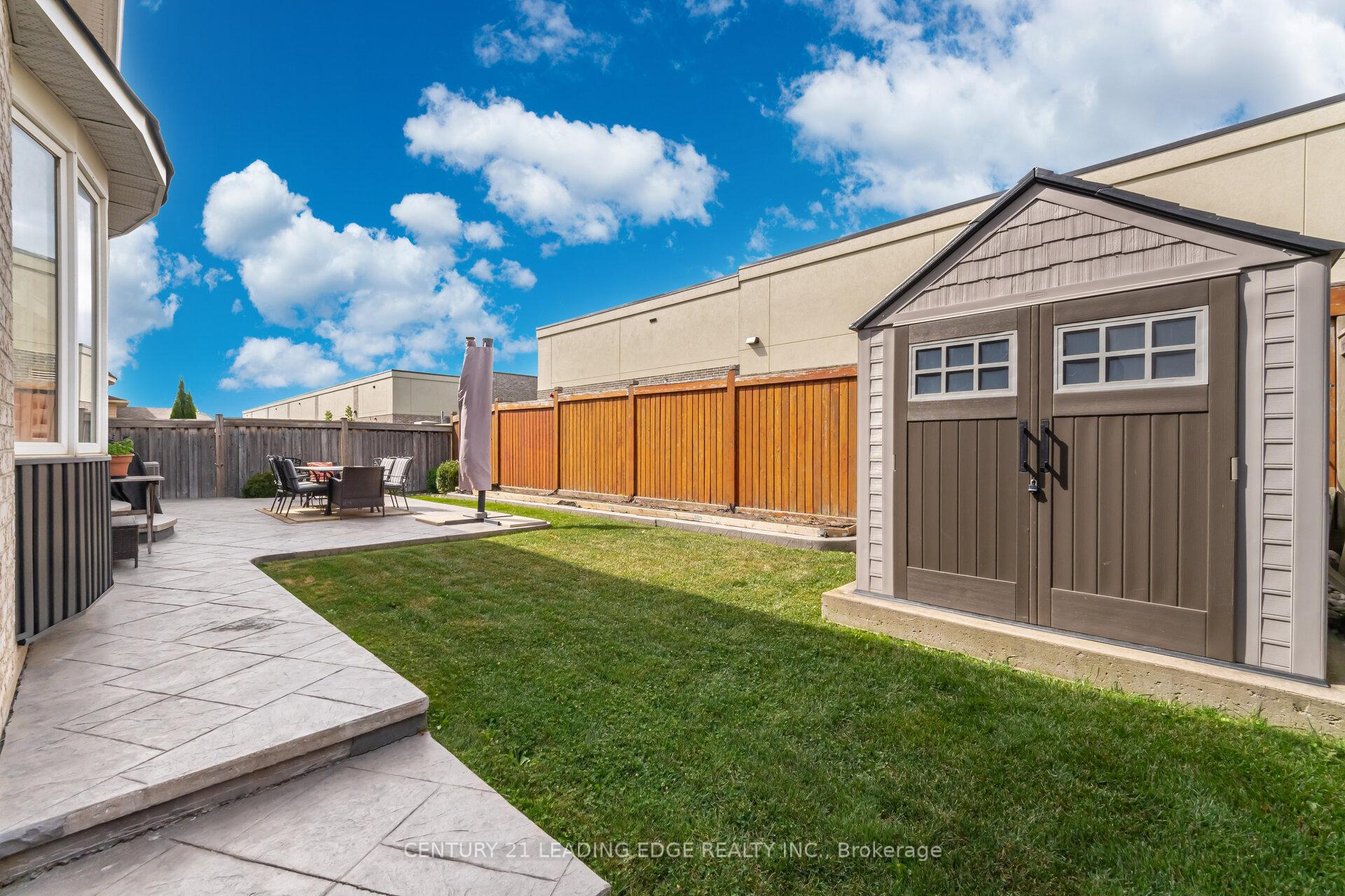 Photo 29 of 34 Royal Links Circle, Brampton, Vales of Castlemore North — HOMEH