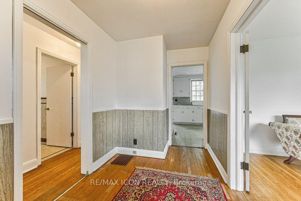 Photo 2 of 321 Highland Parkway, Cambridge, Galt City Centre — HOMEH