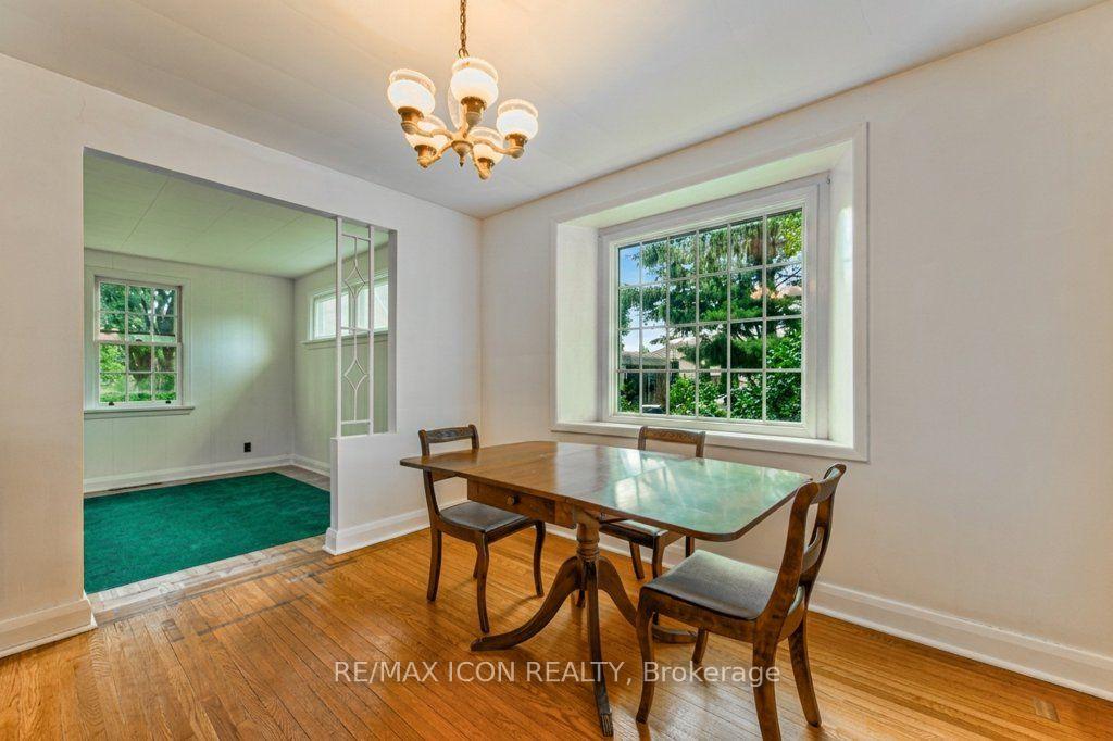 Photo 6 of 321 Highland Parkway, Cambridge, Galt City Centre — HOMEH