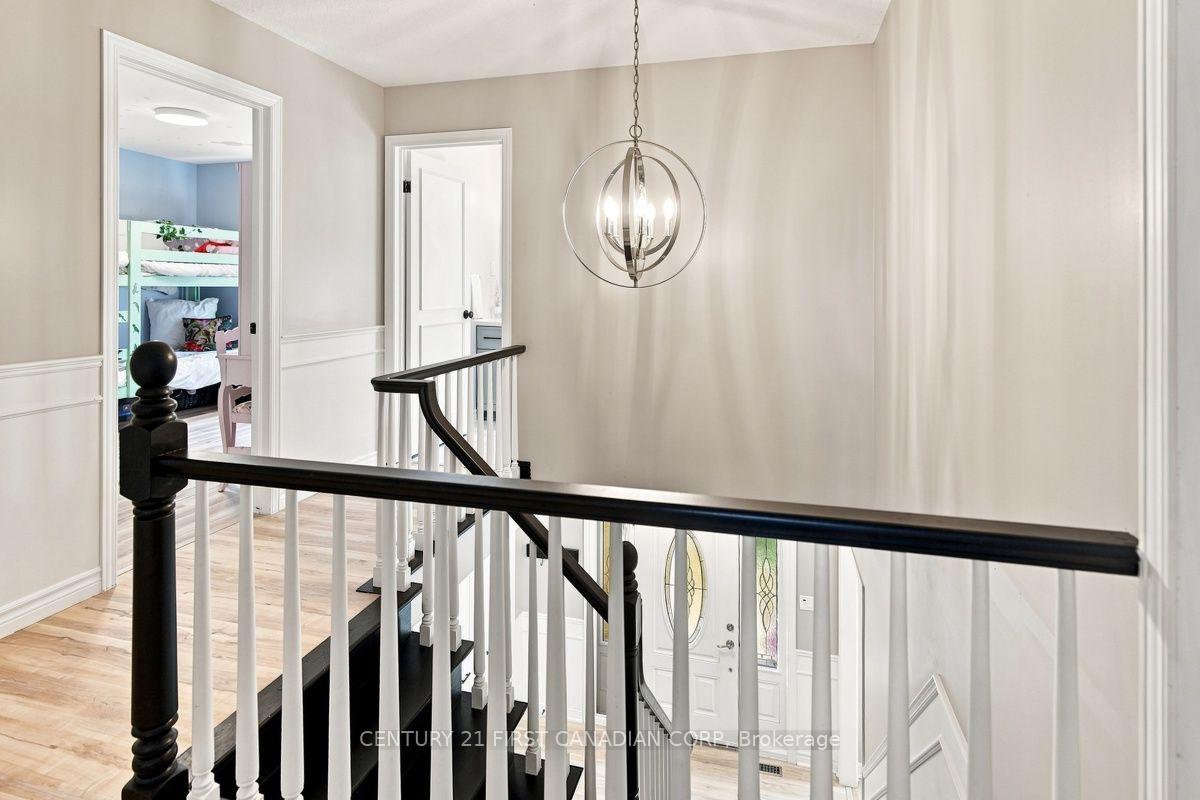 Photo 28 of 199 Somerset Crescent, London, South K — HOMEH