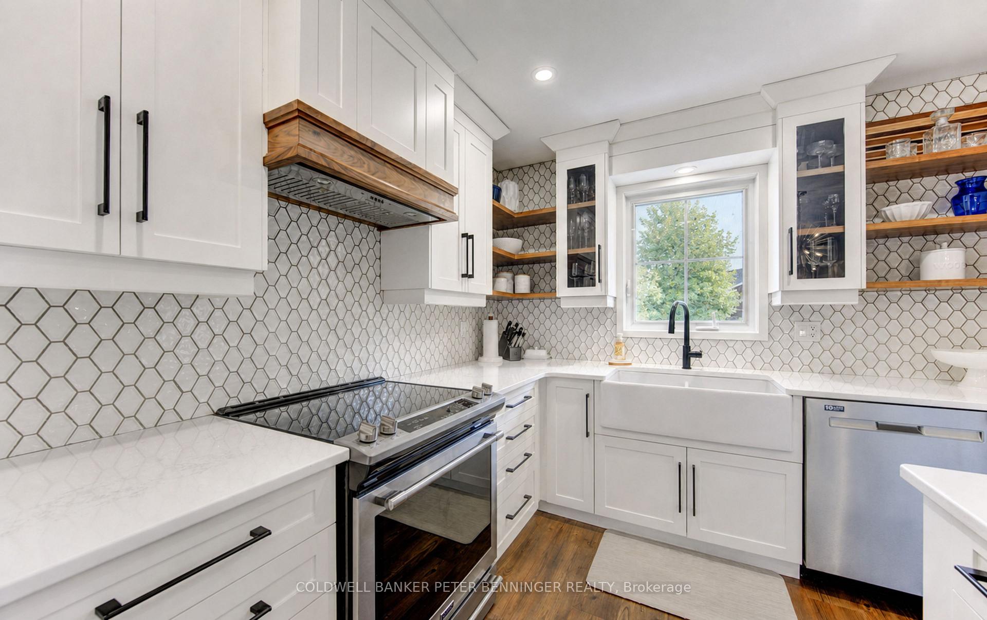 Photo 9 of 595 Maple Avenue N, North Perth, Listowel — HOMEH