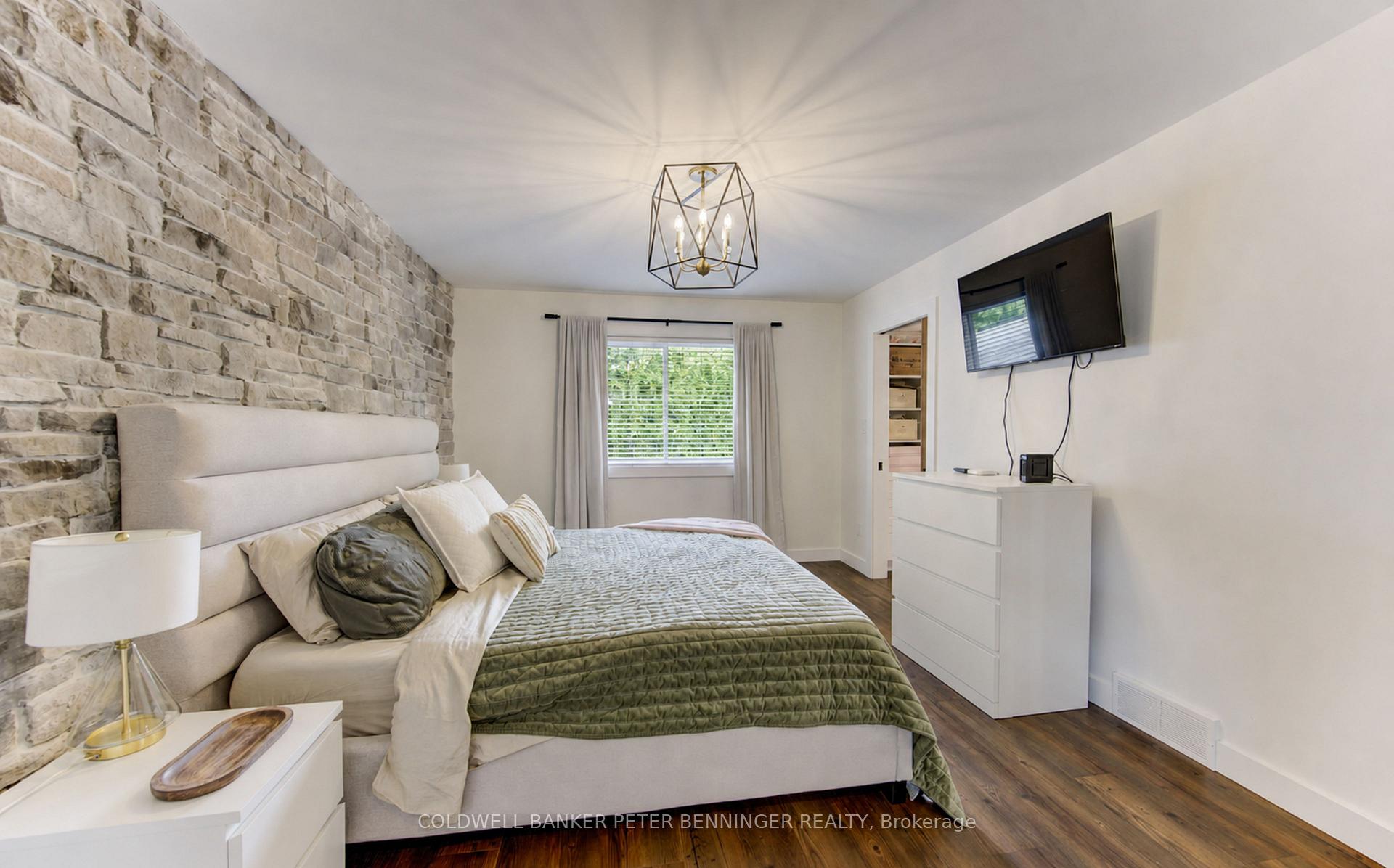 Photo 23 of 595 Maple Avenue N, North Perth, Listowel — HOMEH