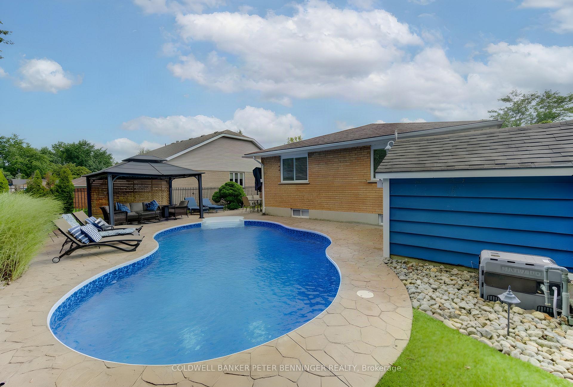 Photo 44 of 595 Maple Avenue N, North Perth, Listowel — HOMEH