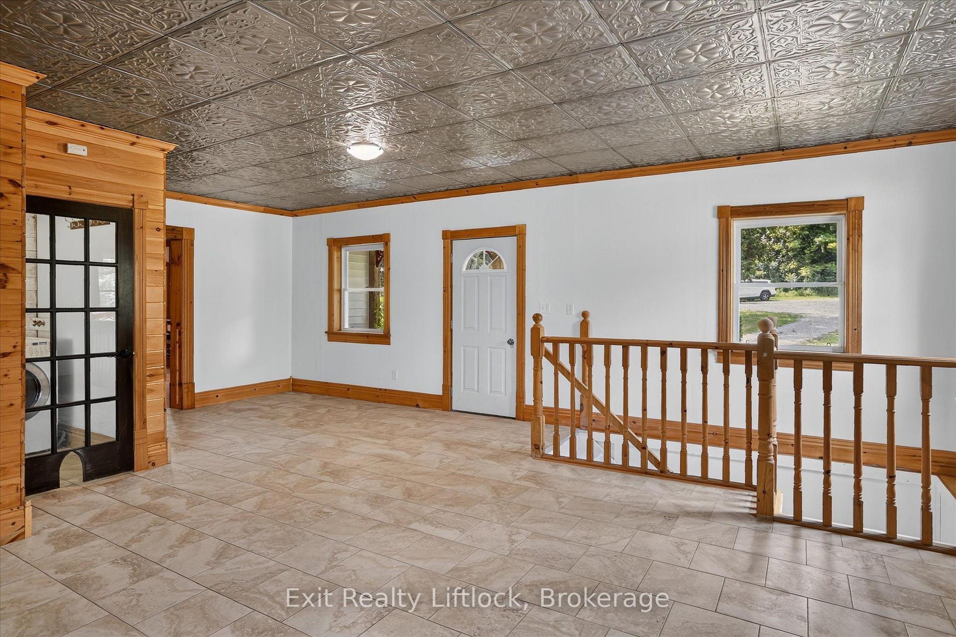Photo 4 of 620 Stewart Line, Cavan Monaghan, Cavan Twp — HOMEH
