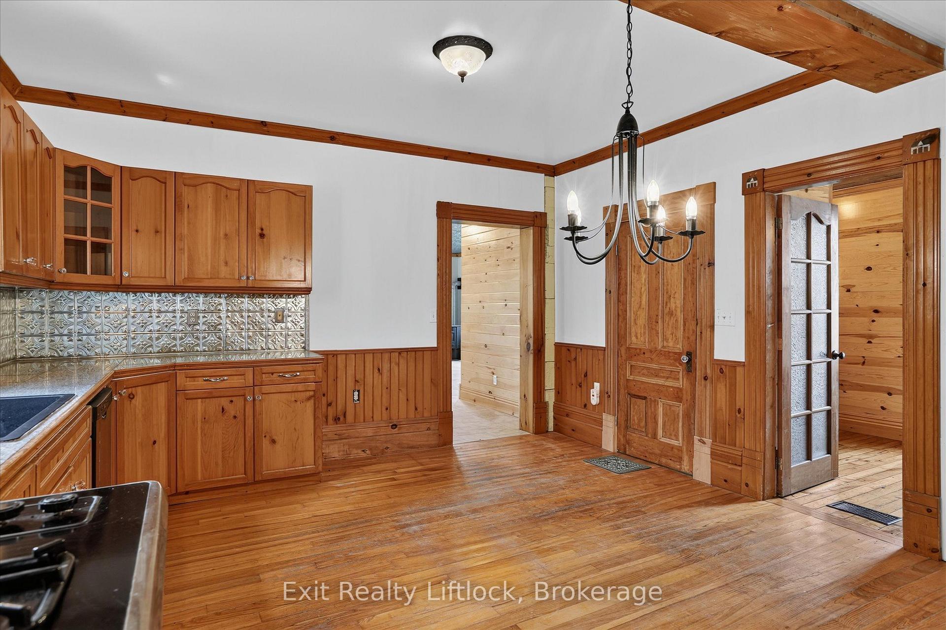 Photo 8 of 620 Stewart Line, Cavan Monaghan, Cavan Twp — HOMEH