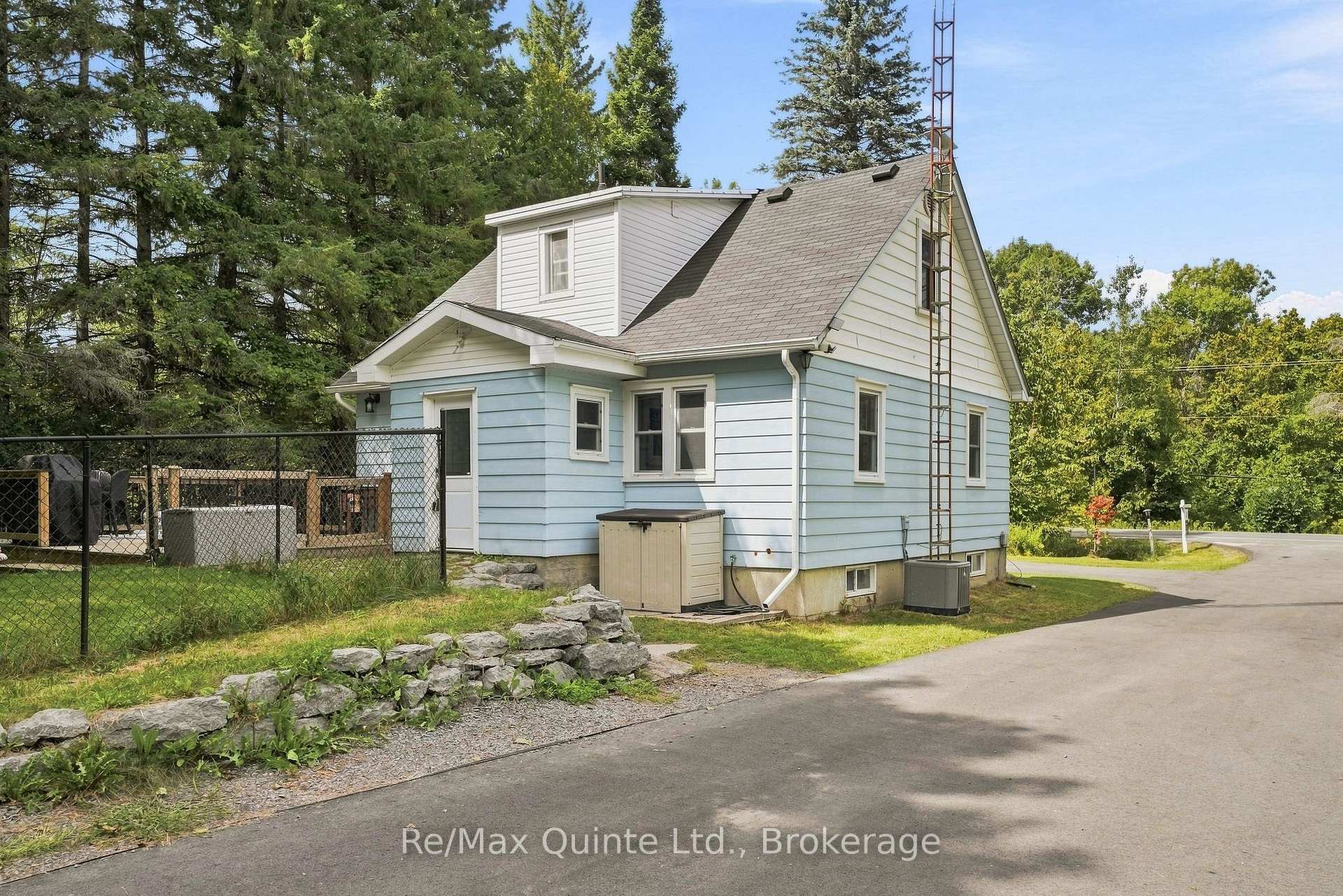 Photo 37 of 1529 County Road 64, Quinte West, Murray Ward — HOMEH