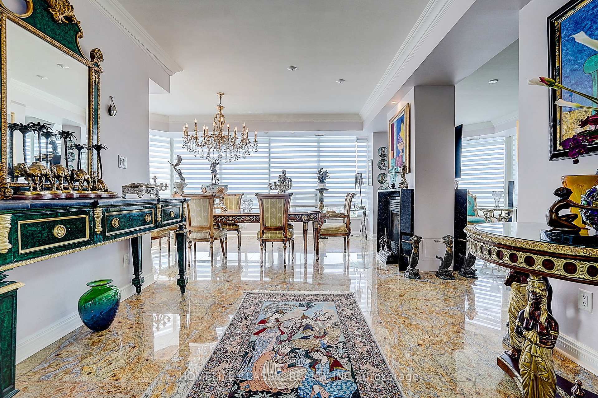 Photo 7 of Unit PH 7, 1 Clark Avenue, Vaughan, Crestwood-Springfarm-Yorkhill — HOMEH