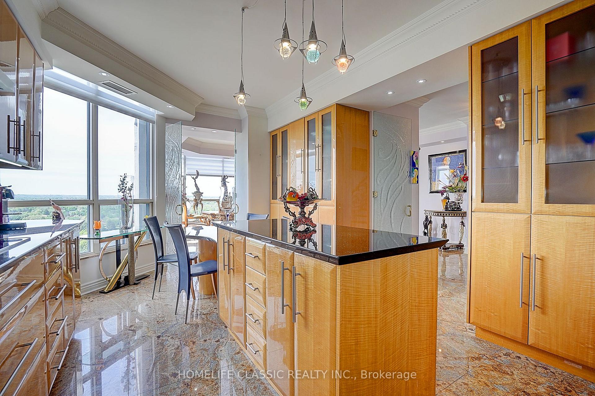 Photo 17 of Unit PH 7, 1 Clark Avenue, Vaughan, Crestwood-Springfarm-Yorkhill — HOMEH