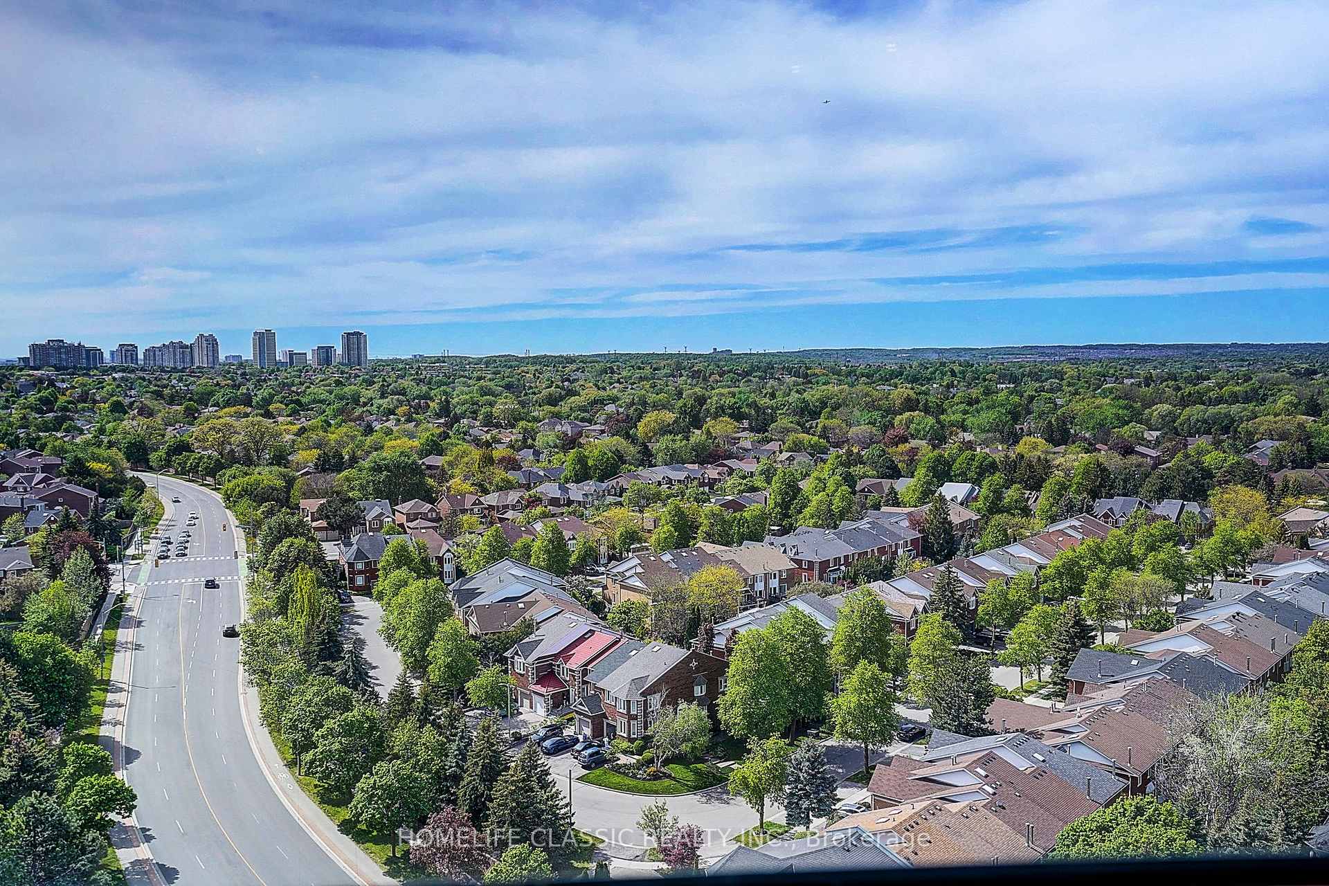 Photo 49 of Unit PH 7, 1 Clark Avenue, Vaughan, Crestwood-Springfarm-Yorkhill — HOMEH