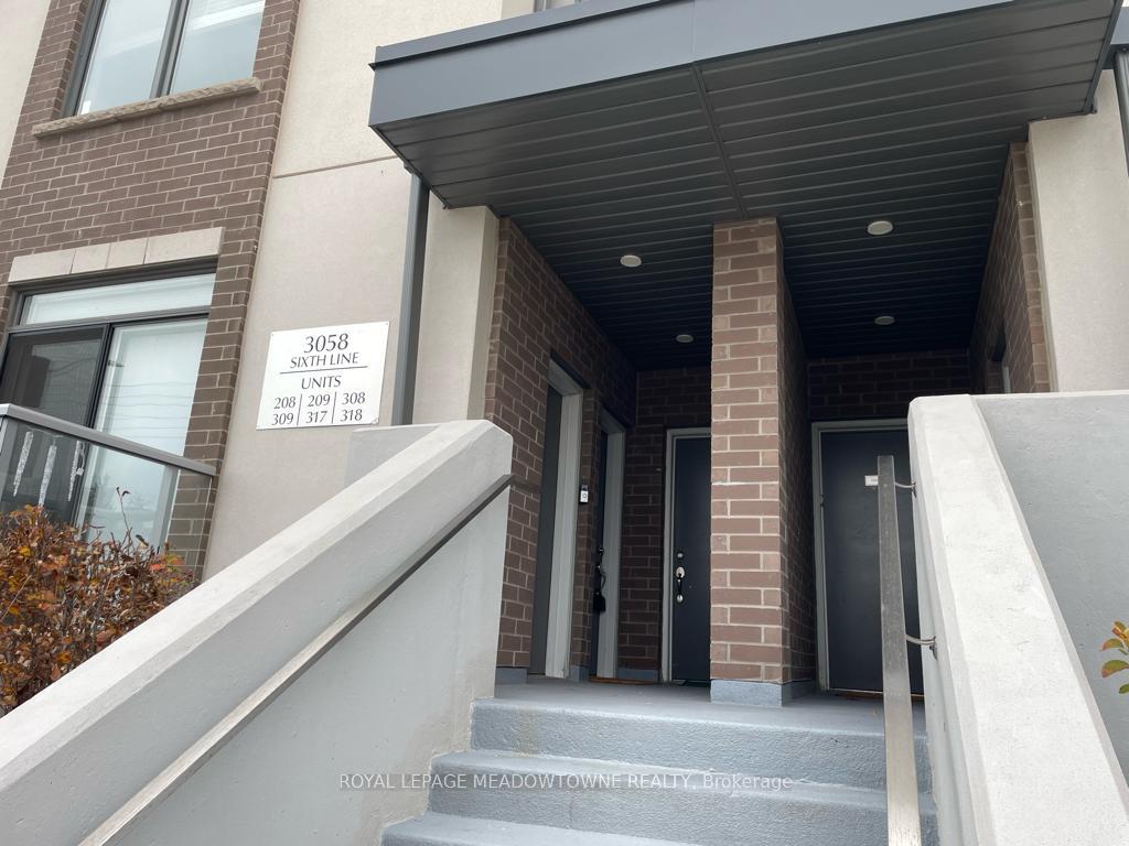 Photo 4 of Unit 308, 3058 Sixth Line, Oakville, Glenorchy — HOMEH
