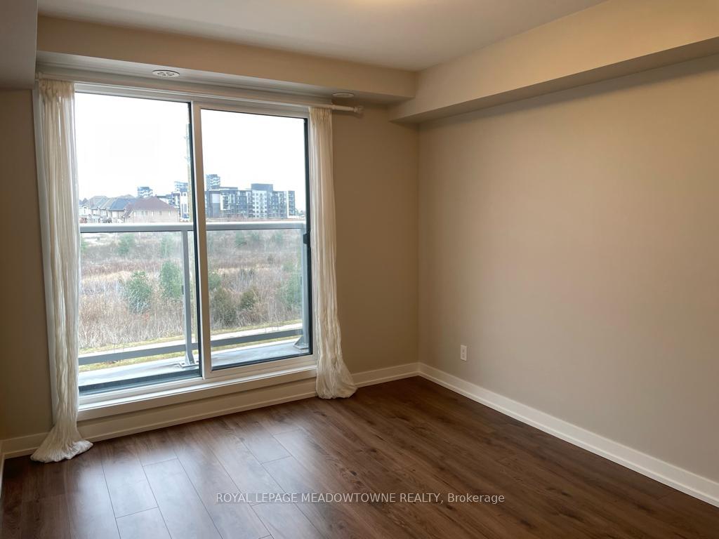 Photo 11 of Unit 308, 3058 Sixth Line, Oakville, Glenorchy — HOMEH