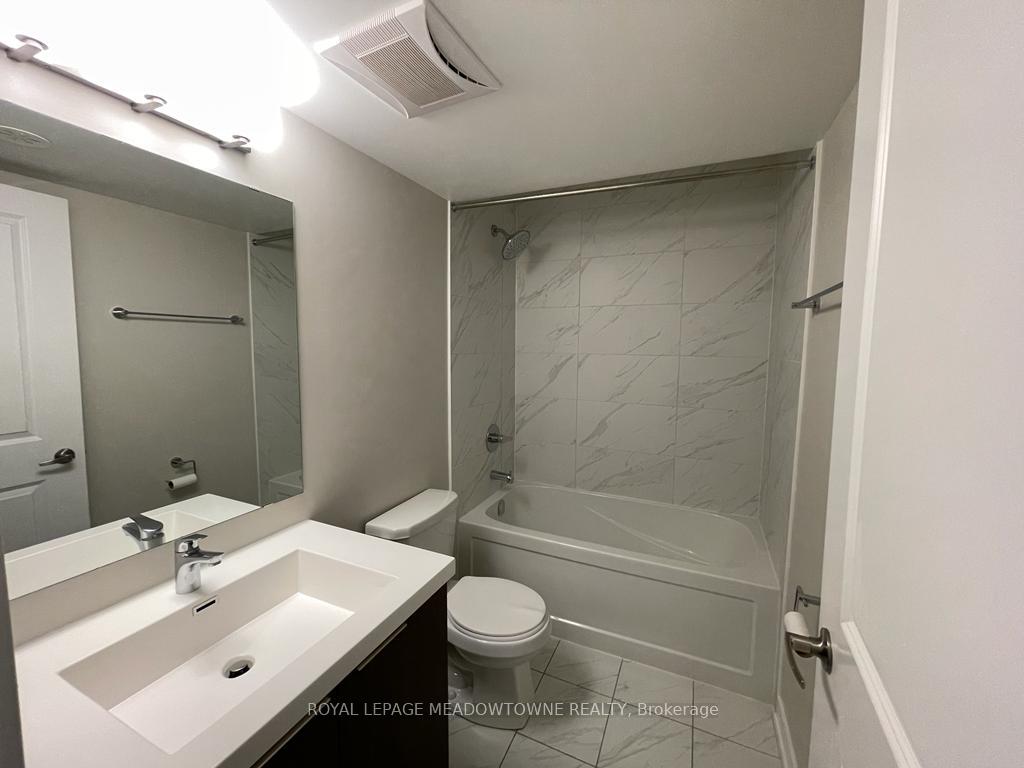 Photo 12 of Unit 308, 3058 Sixth Line, Oakville, Glenorchy — HOMEH