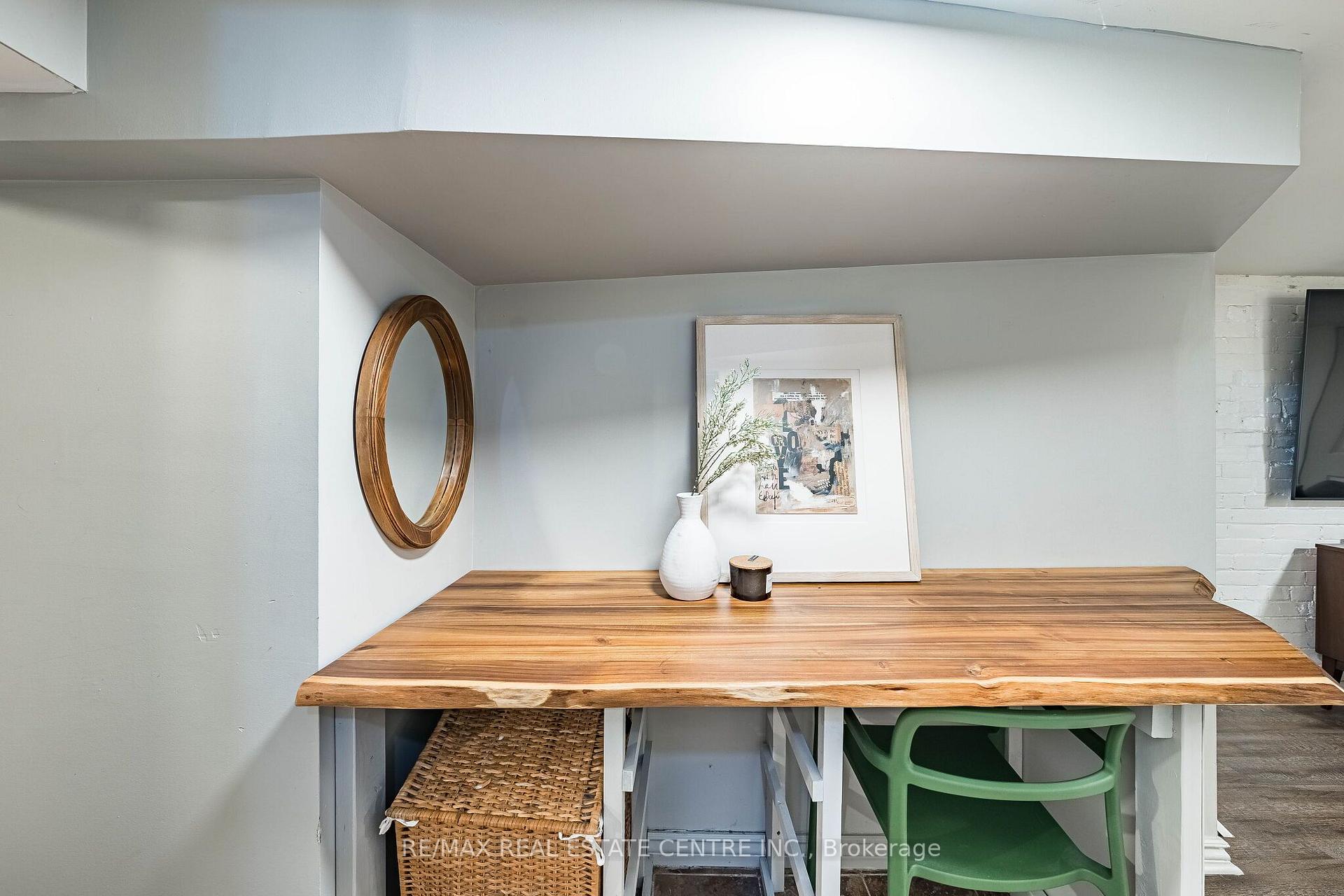 Photo 25 of 14 Wildwood Crescent, Toronto, Woodbine Corridor — HOMEH