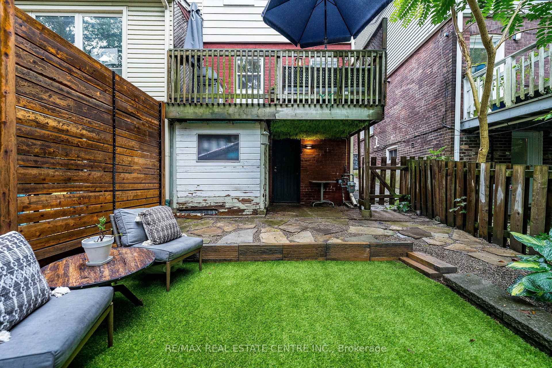 Photo 34 of 14 Wildwood Crescent, Toronto, Woodbine Corridor — HOMEH