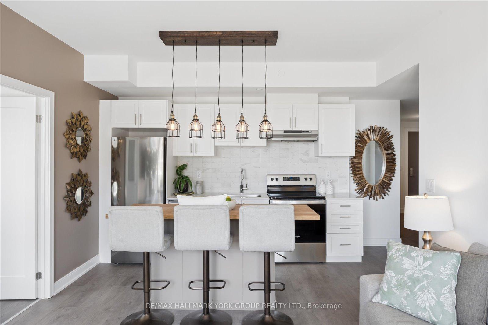 Photo 11 of Unit 409, 705 Davis Drive, Newmarket, Huron Heights-Leslie Valley — HOMEH