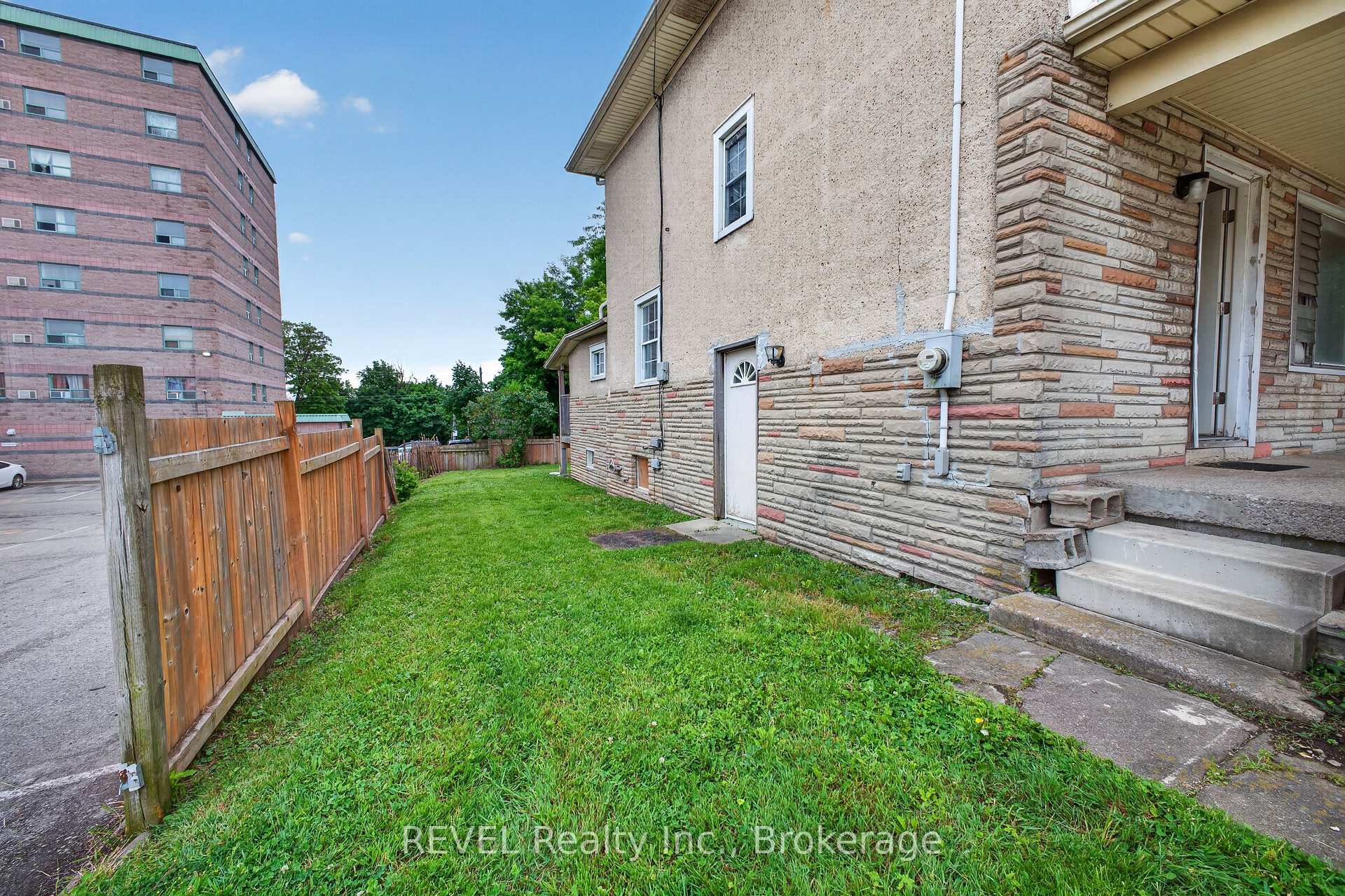 Photo 2 of 64 Division Street, St. Catharines, E. Chester — HOMEH