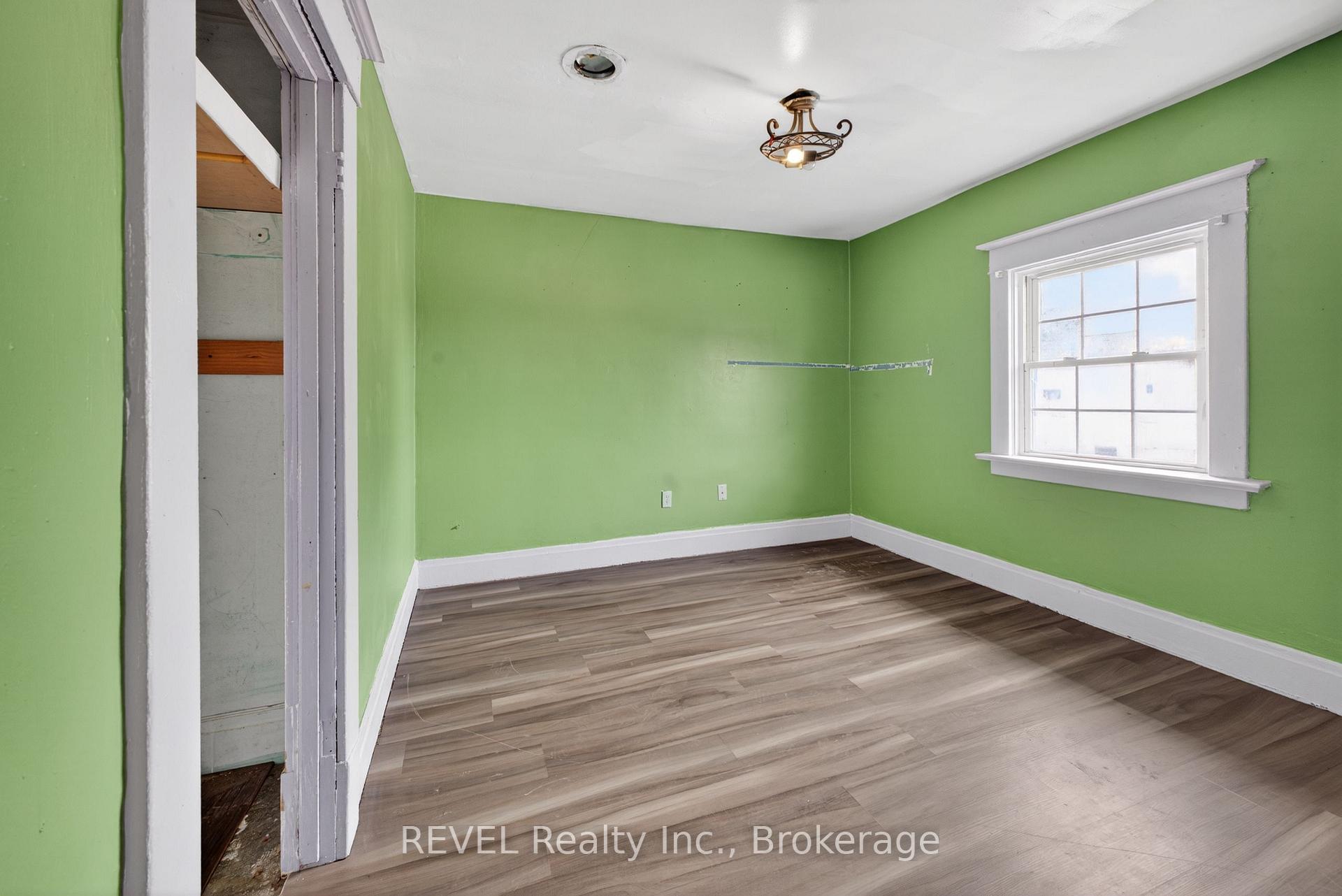 Photo 10 of 64 Division Street, St. Catharines, E. Chester — HOMEH
