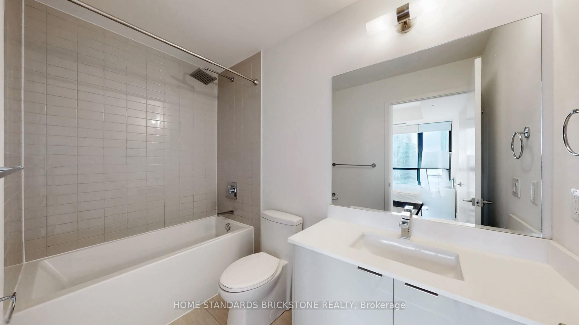 Photo 2 of Unit 2306, 2908 Highway 7, Vaughan, Concord — HOMEH