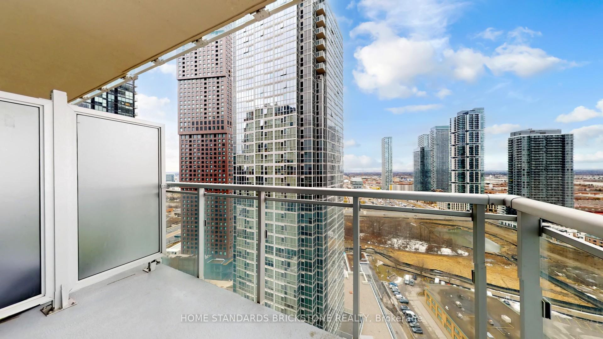 Photo 10 of Unit 2306, 2908 Highway 7, Vaughan, Concord — HOMEH