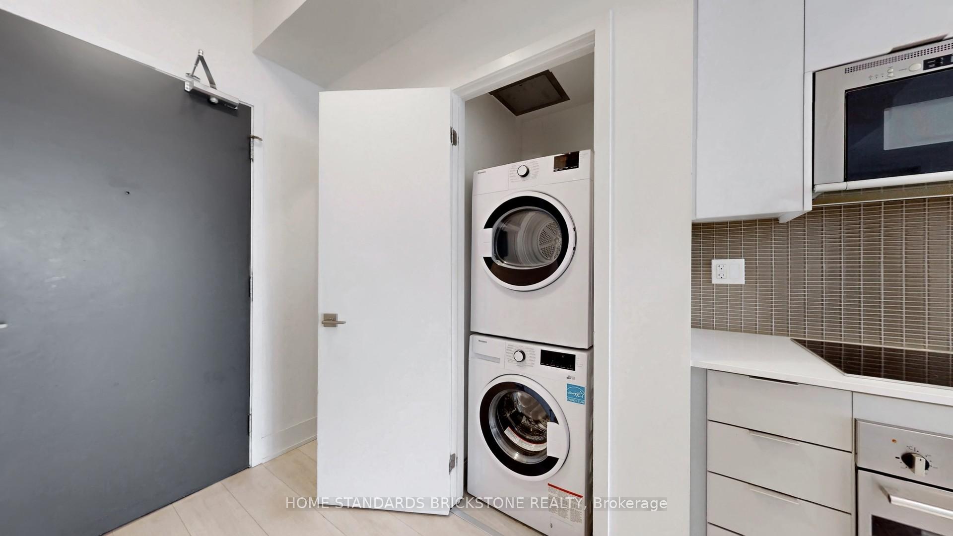 Photo 18 of Unit 2306, 2908 Highway 7, Vaughan, Concord — HOMEH