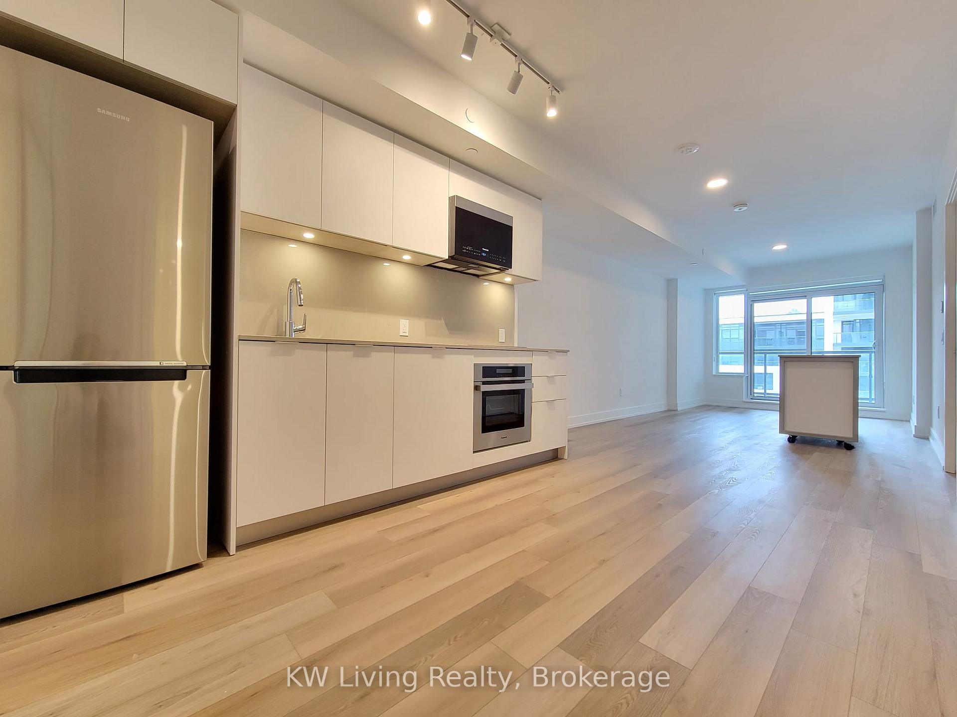 Photo 7 of Unit 1002, 8 Cedarland Drive, Markham, Unionville — HOMEH