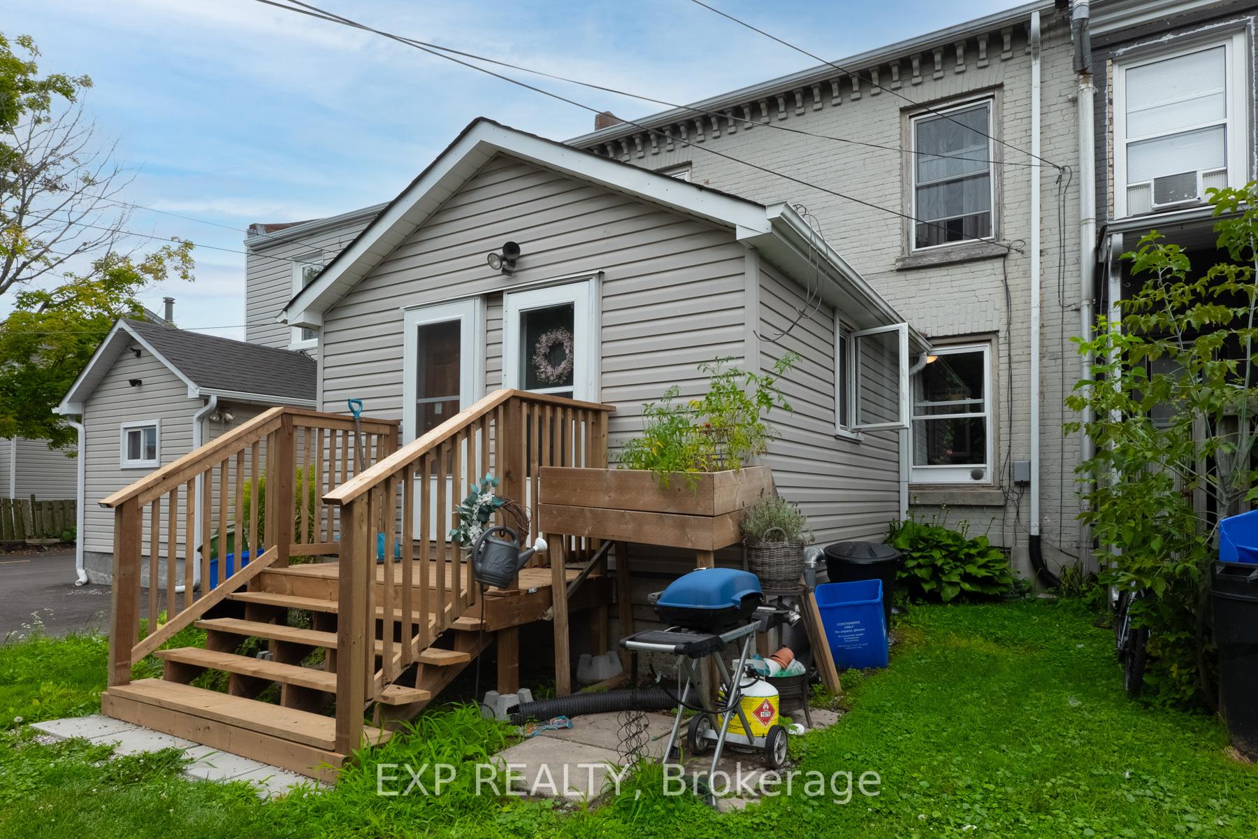Photo 17 of 35 Ontario Street, Clarington, Bowmanville — HOMEH