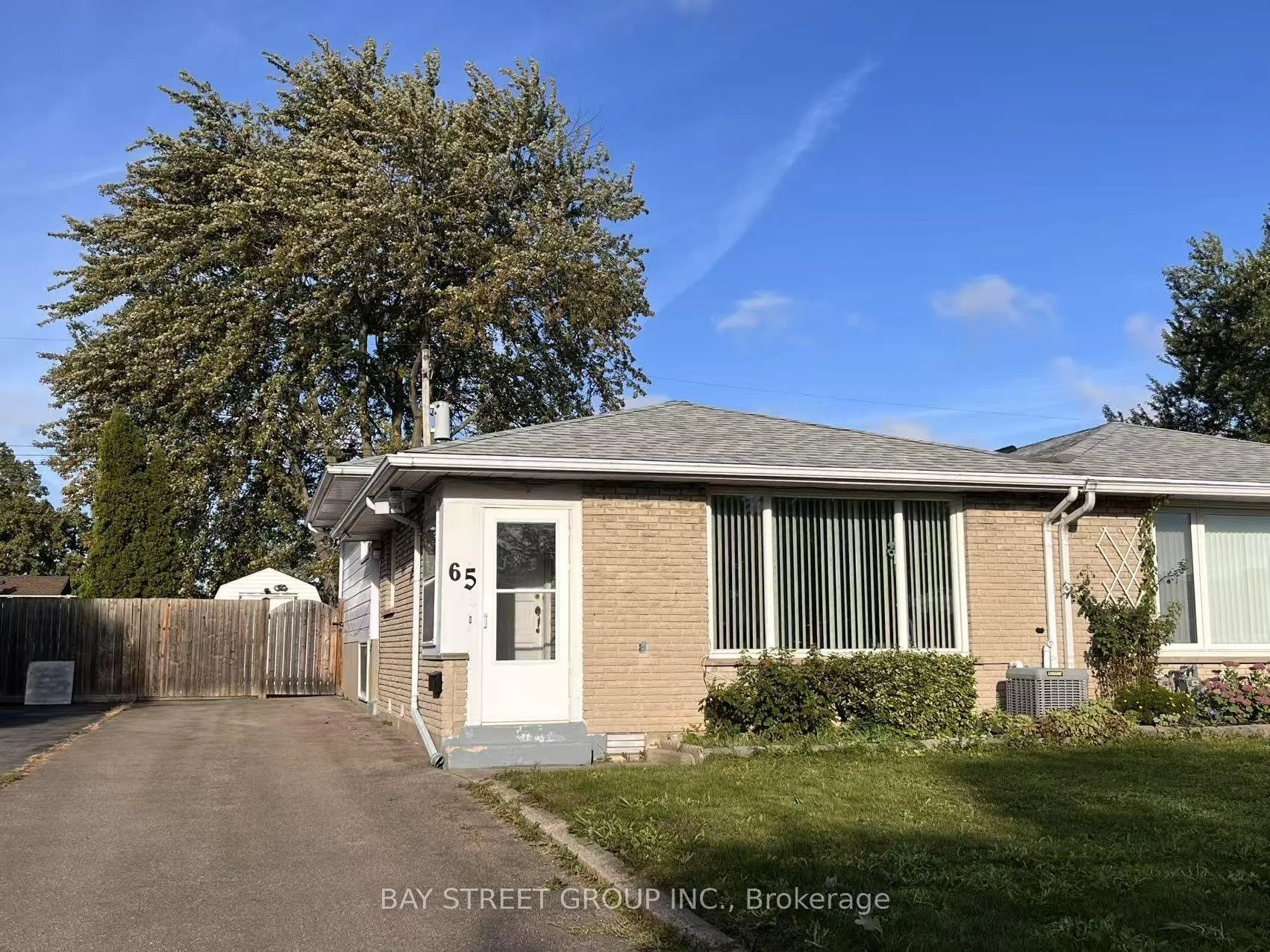Photo of 65 Saint Andrews Avenue