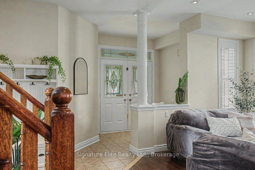 Photo 4 of 48 Hawstead Crescent, Whitby, Brooklin — HOMEH