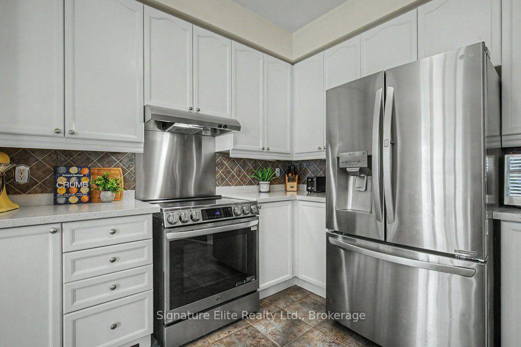 Photo 11 of 48 Hawstead Crescent, Whitby, Brooklin — HOMEH