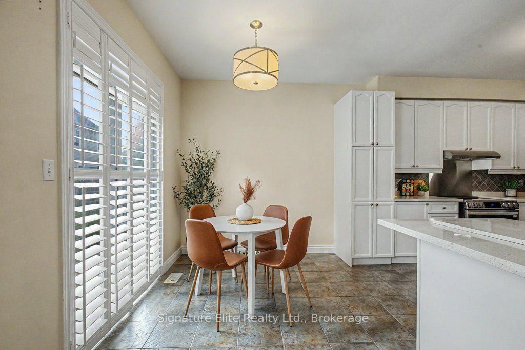 Photo 14 of 48 Hawstead Crescent, Whitby, Brooklin — HOMEH