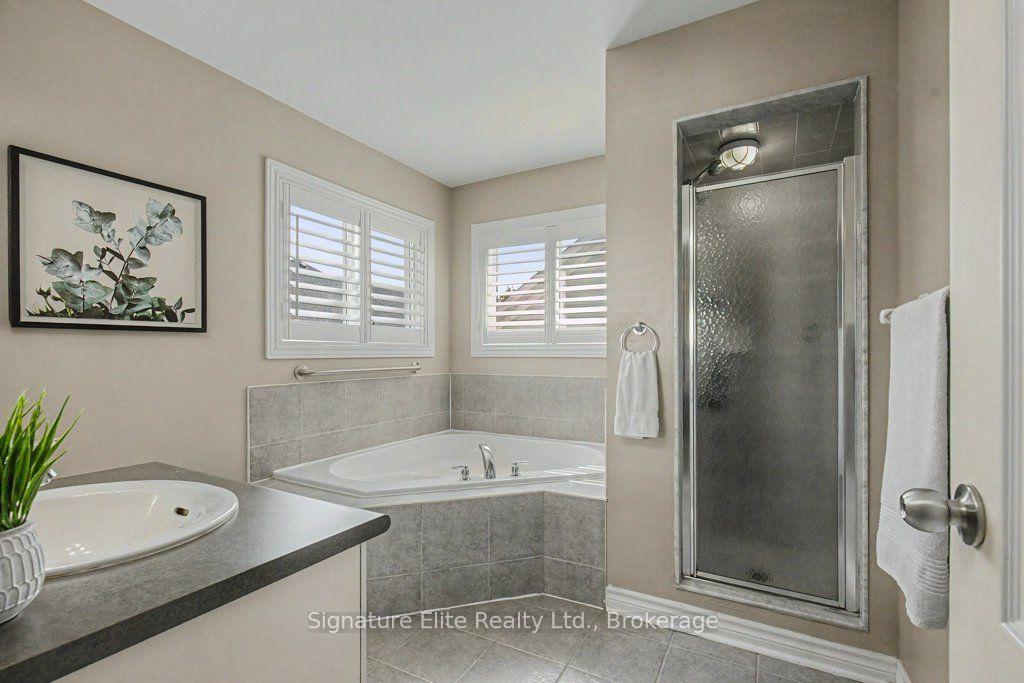 Photo 21 of 48 Hawstead Crescent, Whitby, Brooklin — HOMEH