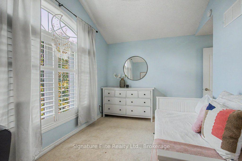 Photo 26 of 48 Hawstead Crescent, Whitby, Brooklin — HOMEH