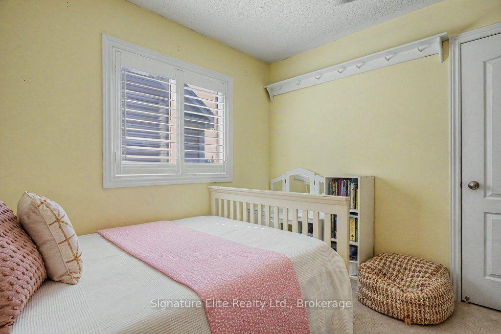 Photo 28 of 48 Hawstead Crescent, Whitby, Brooklin — HOMEH