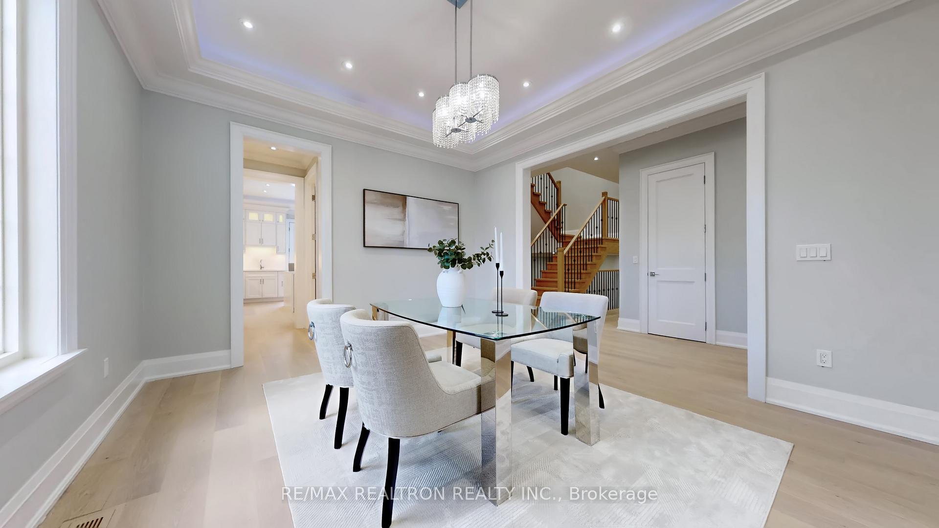 Photo 6 of 9 Roxaline Street, Etobicoke, Humber Heights — HOMEH