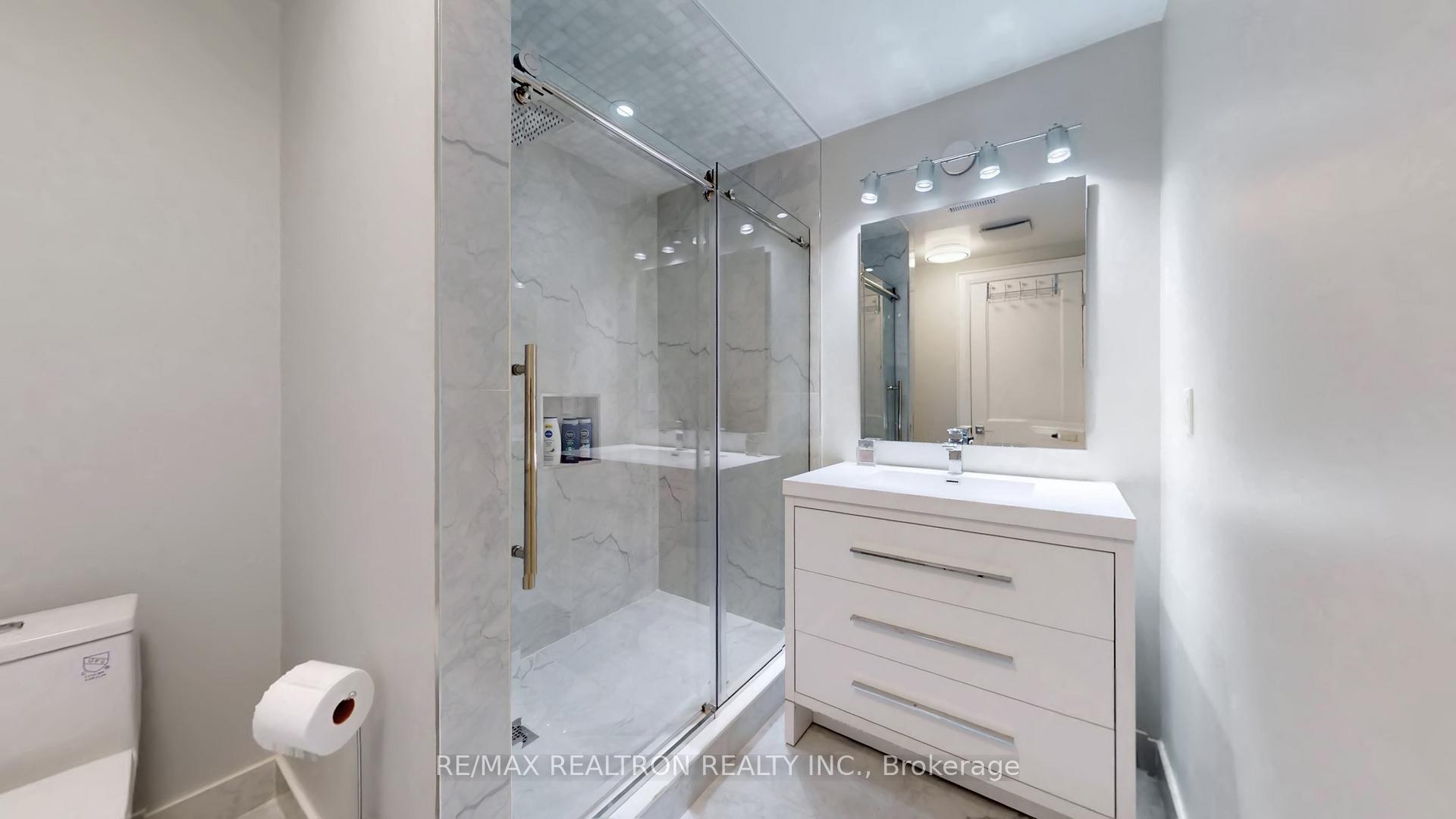 Photo 42 of 9 Roxaline Street, Etobicoke, Humber Heights — HOMEH